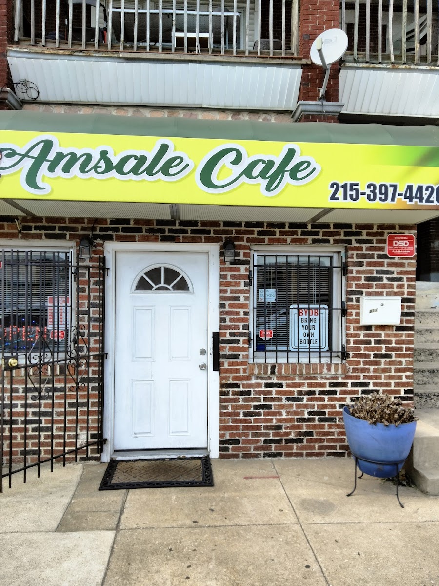 Amsale Cafe